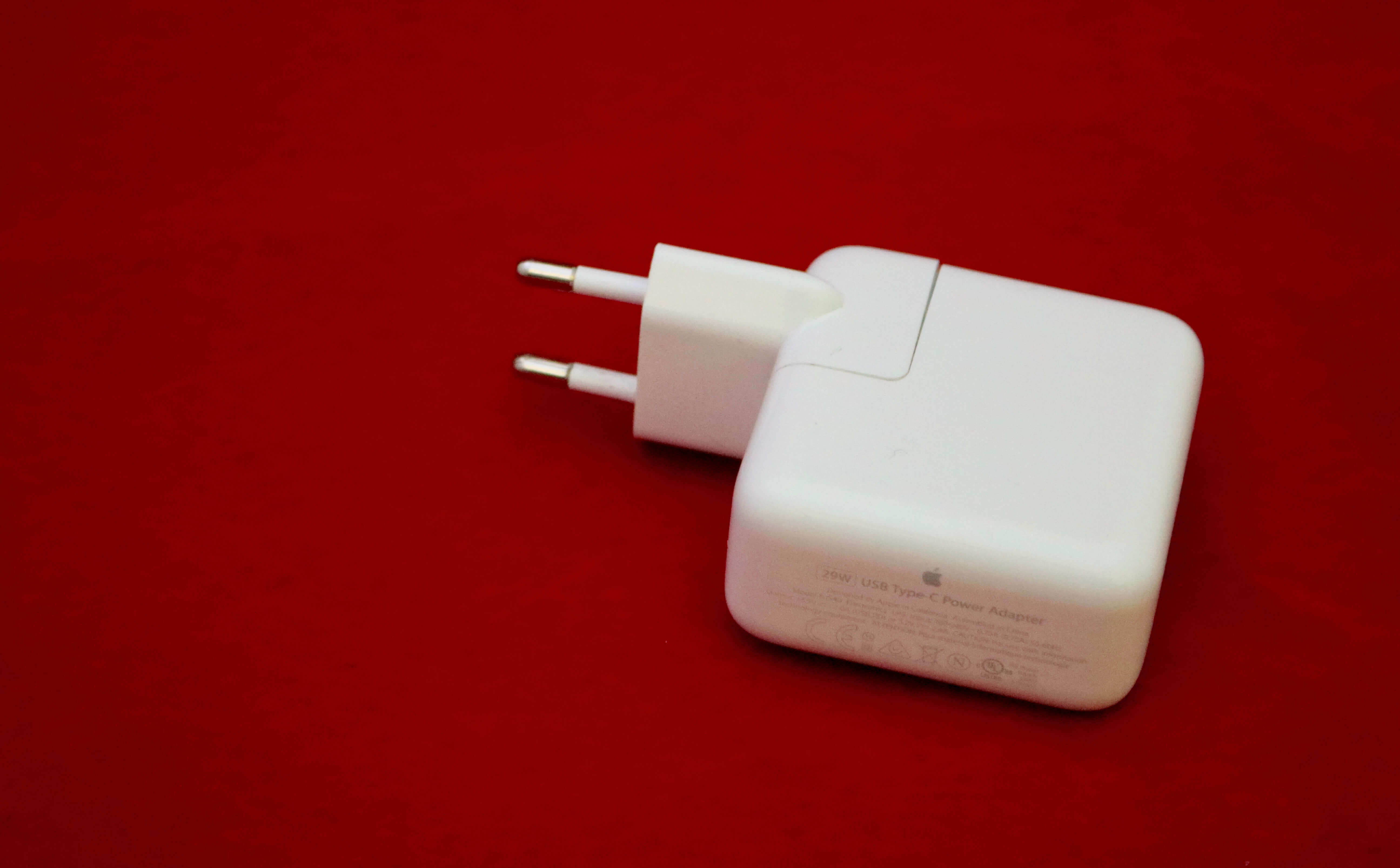 De 29w adapter is Apple's goedkoopste oplossing voor het snelladen van je iPhone of iPad
